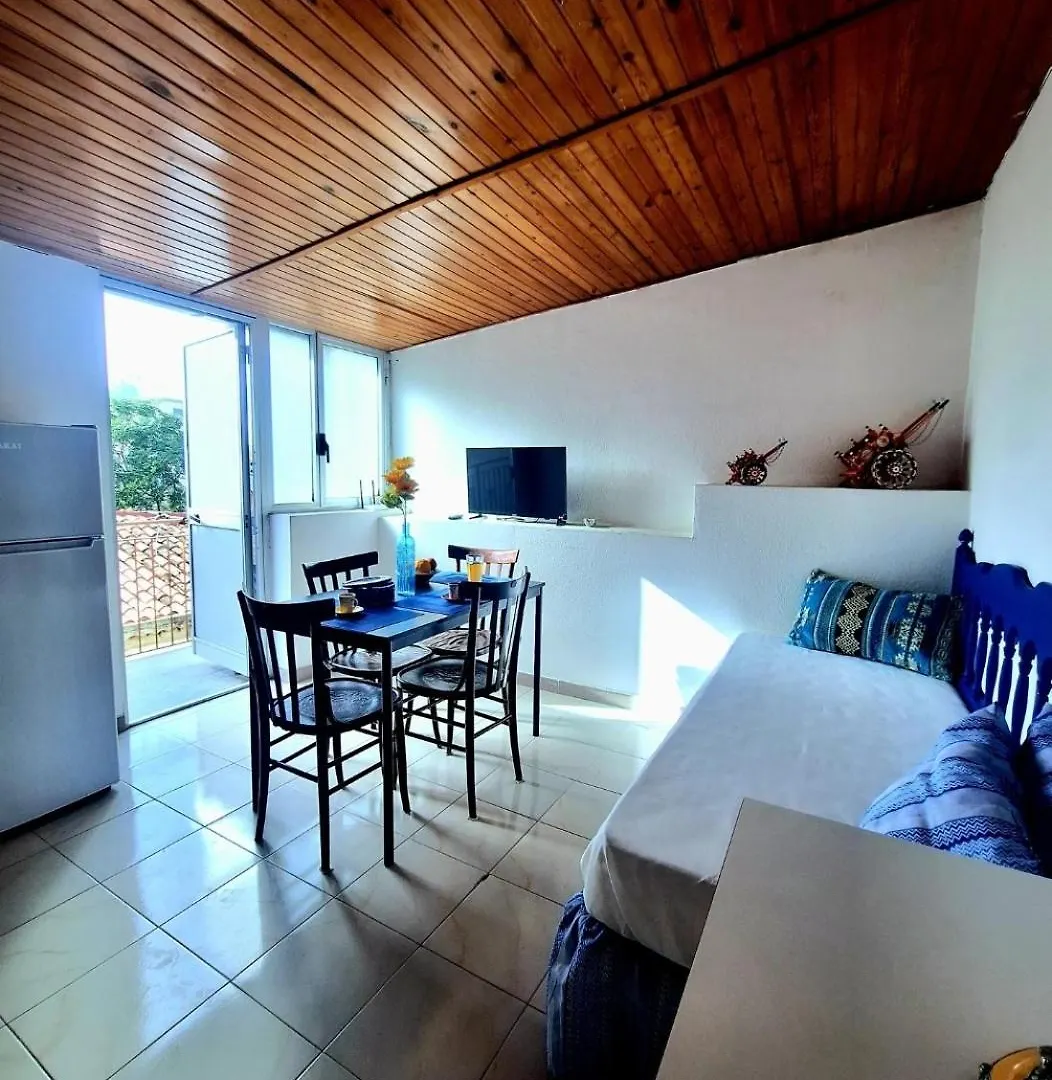 Cammaria Apartment Oliveri